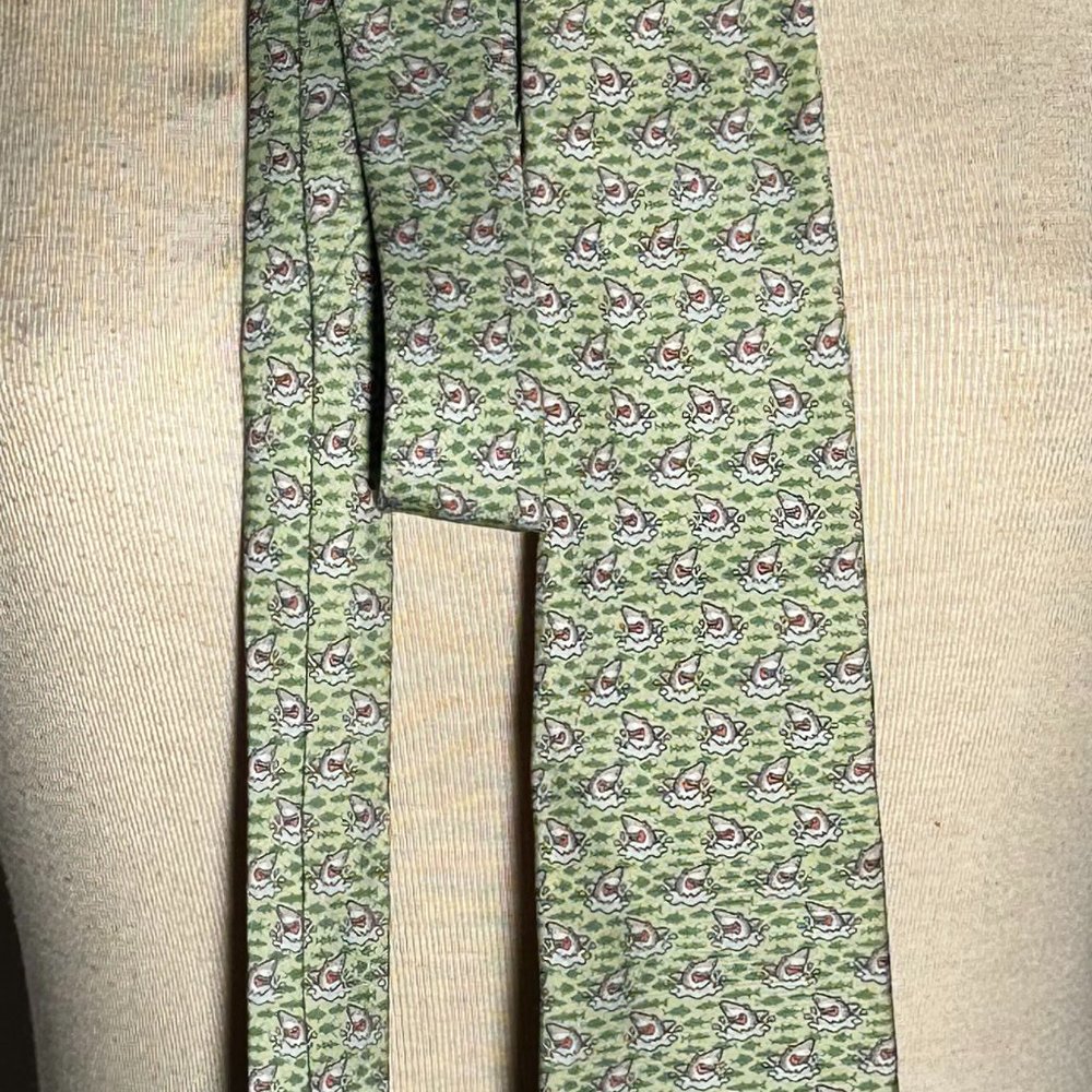 Vineyard Vines Mens Tie Green with Grey Sharks